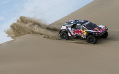 Problemas retrasan a Carlos Sainz en la segunda etapa del Rallye Dakar