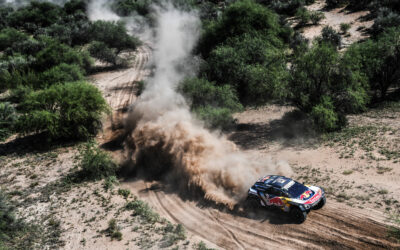 Victoria y liderato para Carlos Sainz en el Rallye Dakar