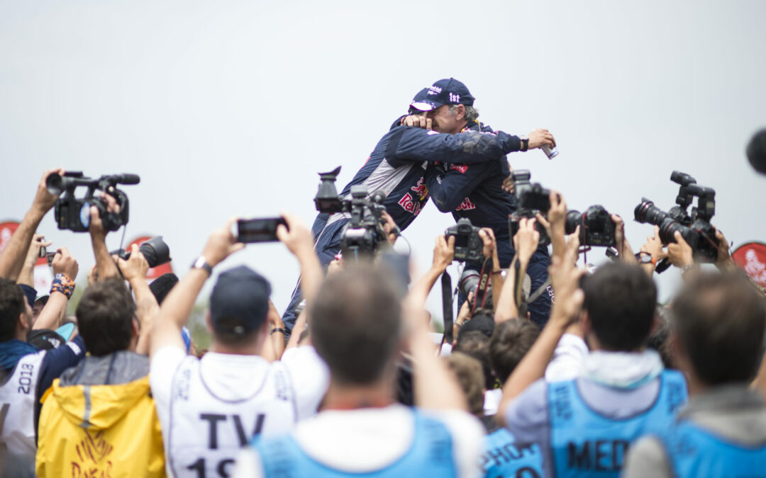 Carlos Sainz en la primera etapa del Rallye Dakar