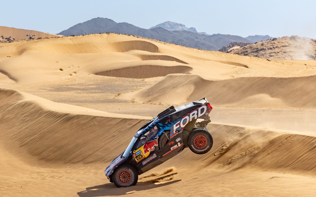 Carlos Sainz overturns and loses time in the first part of the 48-hour stage